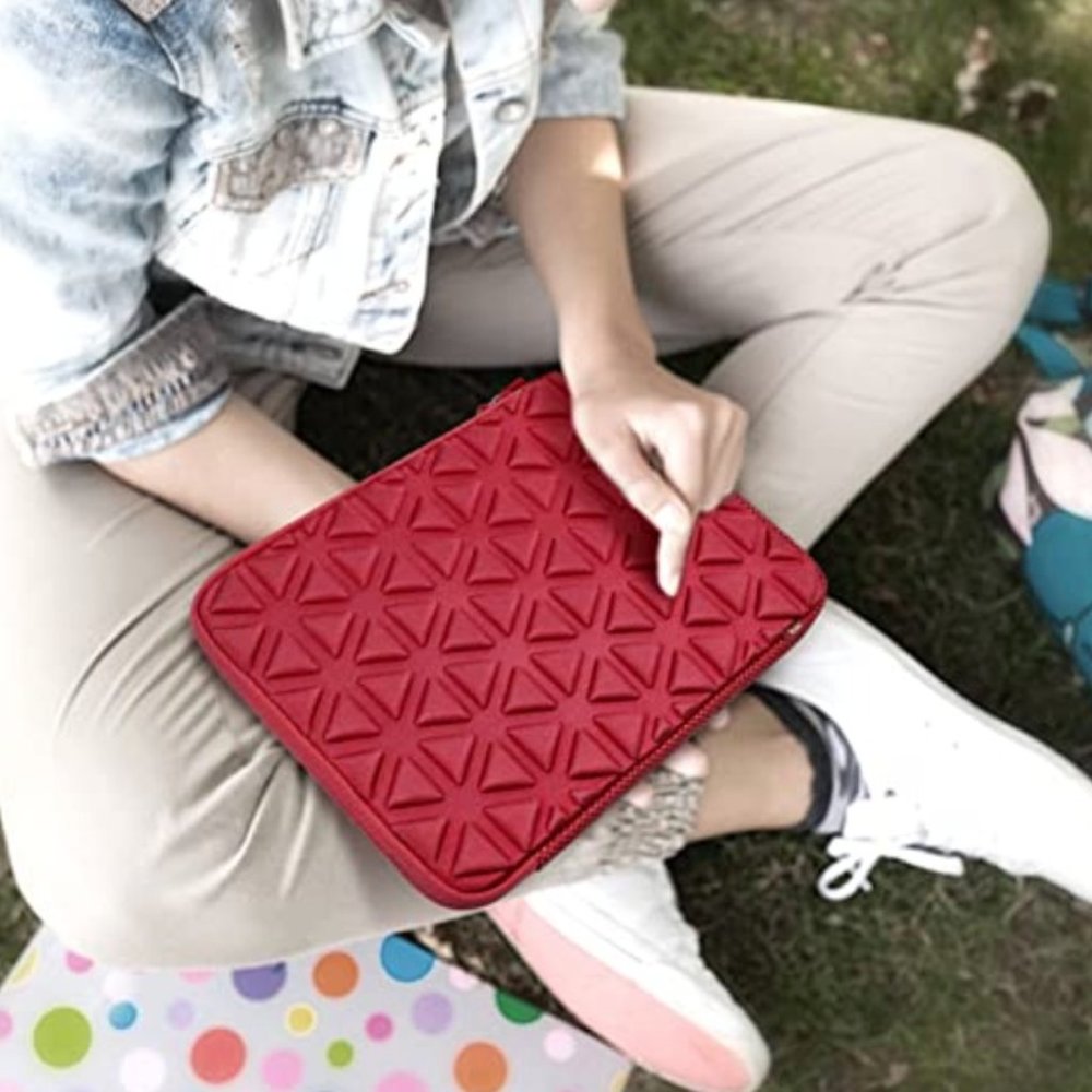 iLuv Belgique Foam Padded iPad Sleeve Case